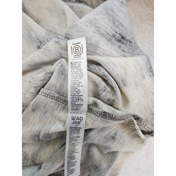 ATHLETA INVERSION BLACK SCOOP V-NECK SHORT SLEEVE BREEZY TEE Sz Medium - Picture 6 of 7